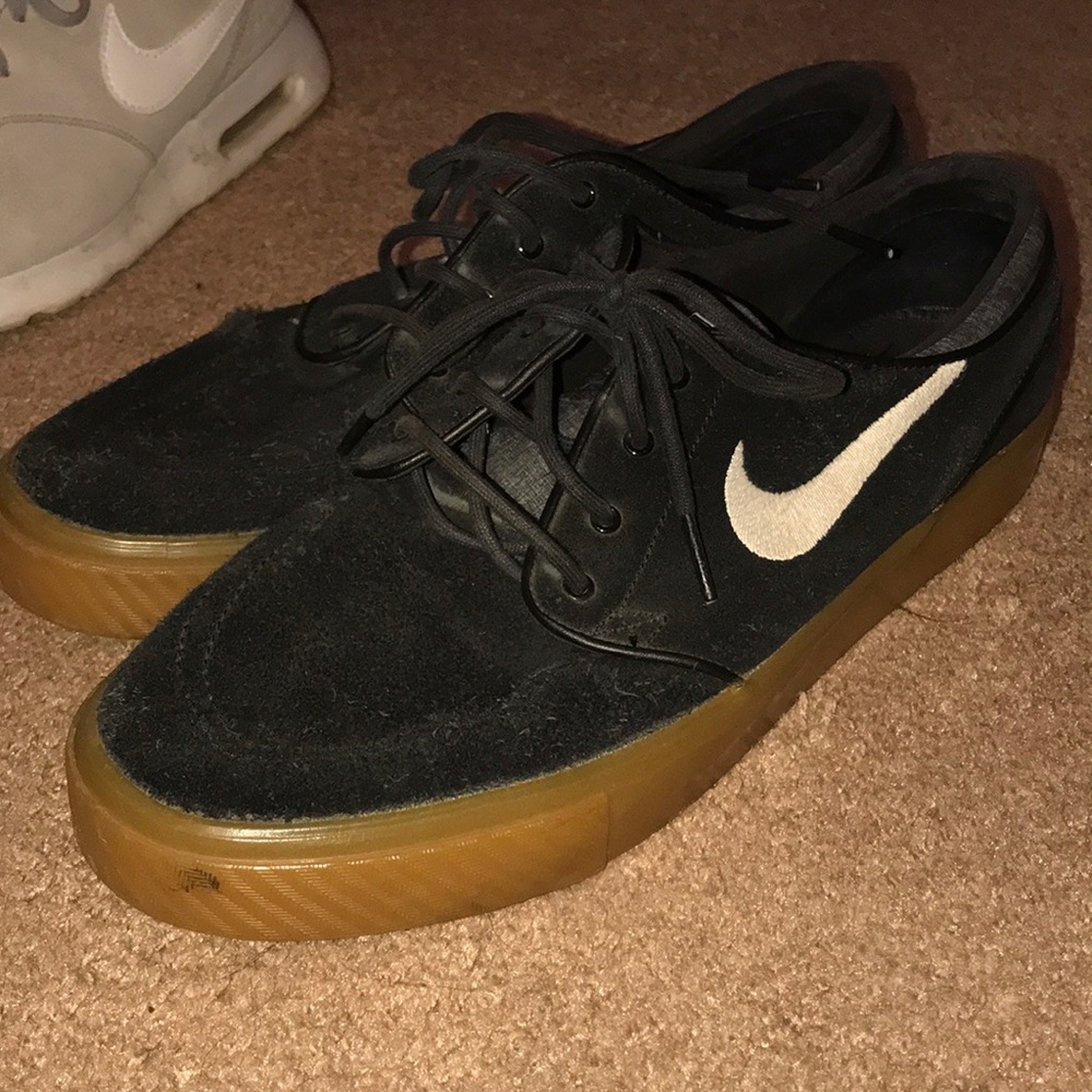 Nike Janoskis